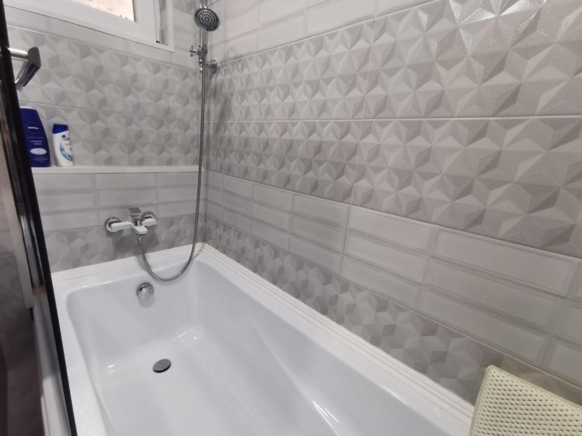 Apartament Regim Hotelier デヴァ エクステリア 写真