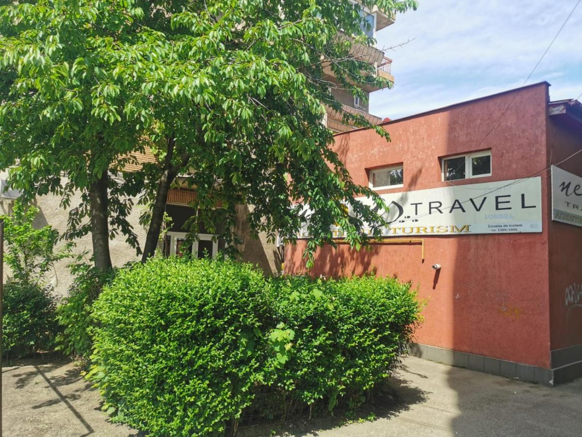 Apartament Regim Hotelier デヴァ エクステリア 写真